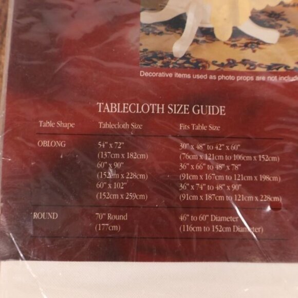 Vintage Holiday Time Christmas Tablecloth Vinyl  54" X 72" Snowflake Lace - Picture 4 of 7